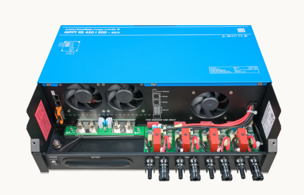 FotoSmall: Victron_SmartSolar_MPPT_RS_450200-MC4